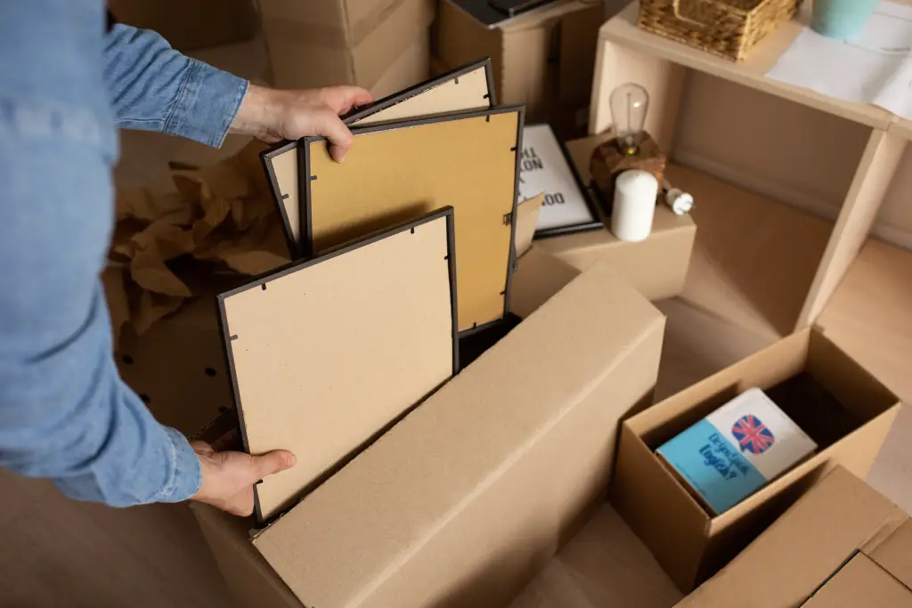 Smart Packing for Organized Moves